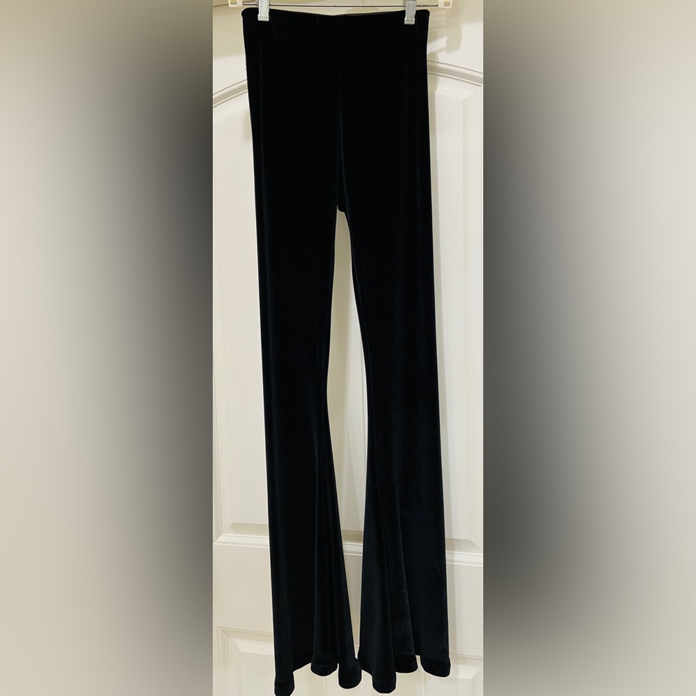 Show me your mumu long velvet Bellbottom pants size small